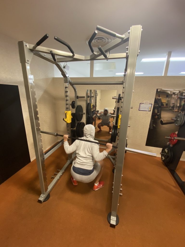パワーラック降臨!|スポーツジムBeeQuick(ビークイック)上福岡店